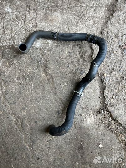 Патрубок системы охлаждения Renault Arkana JC2D