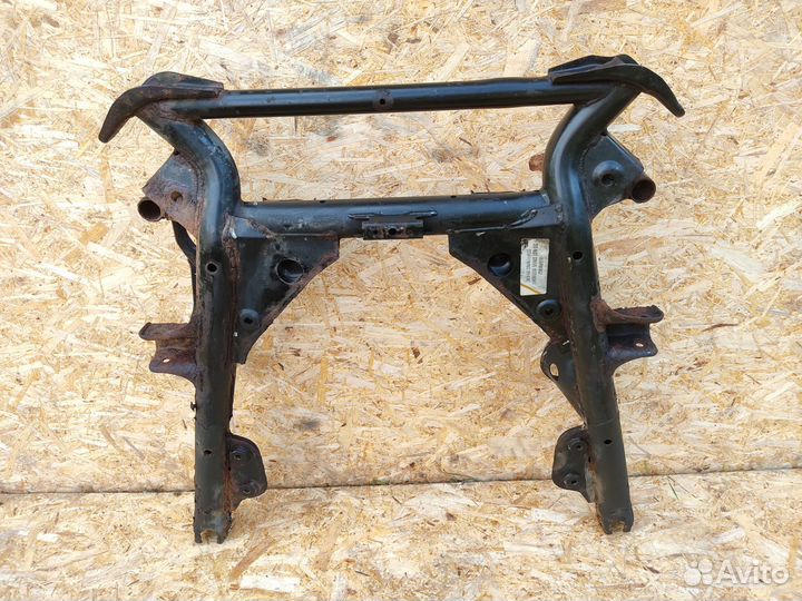 Балка переднего моста bmw x5 e53