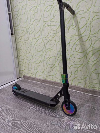 Трюковой самокат