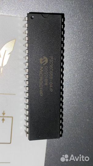 Микросхема PIC16C65B-04/P