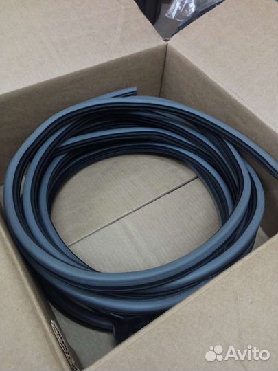 Уплотнительная резинка двери chevrolet lacetti