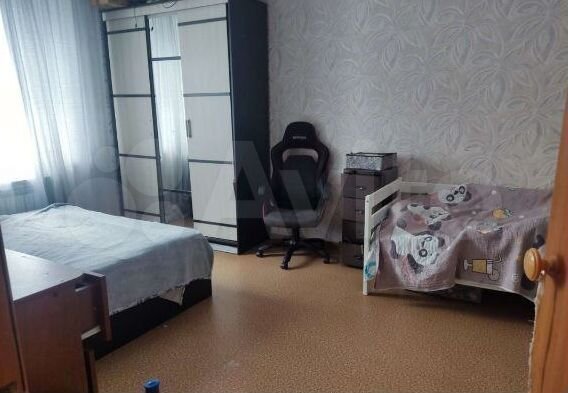 2-к. квартира, 45 м², 3/3 эт.