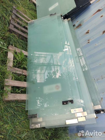 Двери стекляные