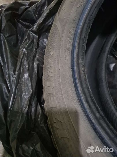 Kumho I'Zen RV KC15 215/60 R17