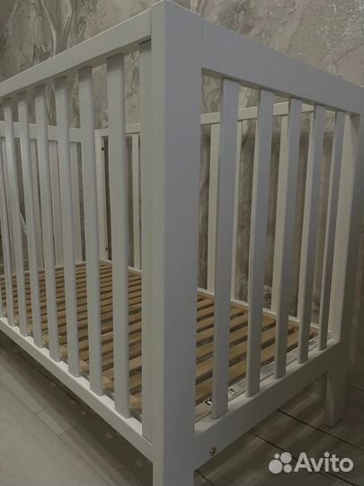 Детская кроватка