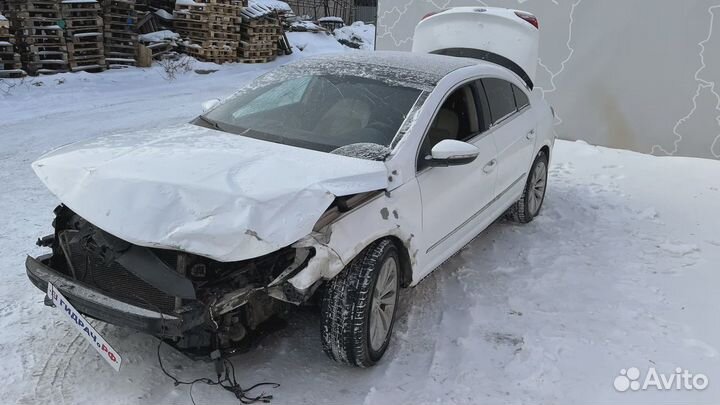 Ручка двери наружная передняя правая Volkswagen Passat CC