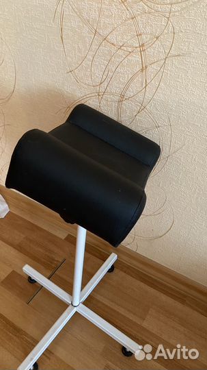 Стул для педикюра для ног