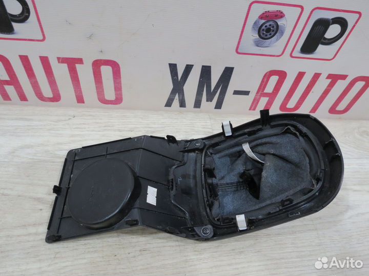 Накладка кулисы МКПП Kia Rio 3