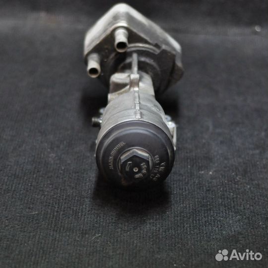 Корпус масляного фильтра VW Passat B6 2.0 TDi