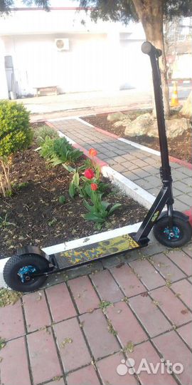 Горный трюковый самокат