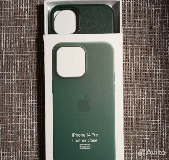 Кожаный чехол iPhone 14pro