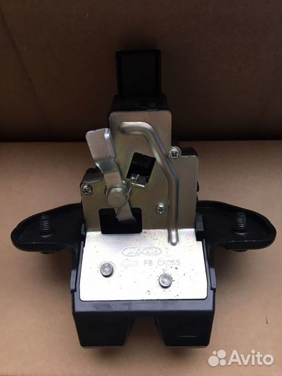 Замок багажника KIA Rio,X-line,Ceed и тд