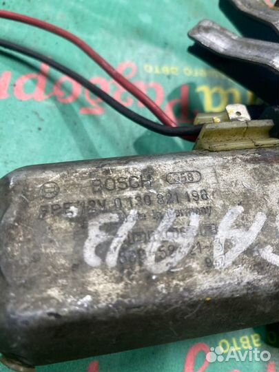 Моторчик стеклоподъемника задний правый Saab 9000