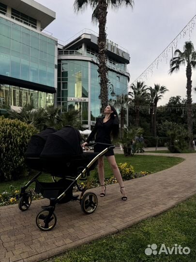 Коляска для двойни junama