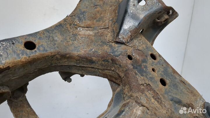 Балка подвески задняя Nissan Qashqai, 2009