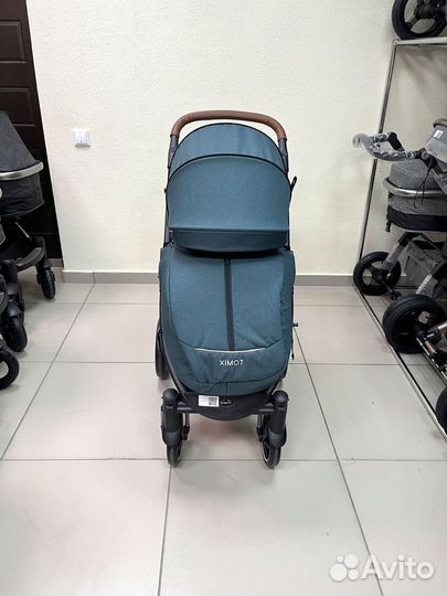 Прогулочная коляска новая