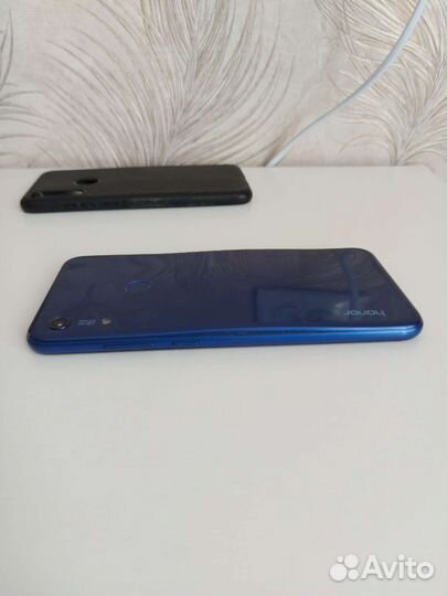 Телефон honor 9а