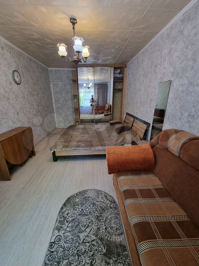2-к. квартира, 56 м², 2/5 эт.