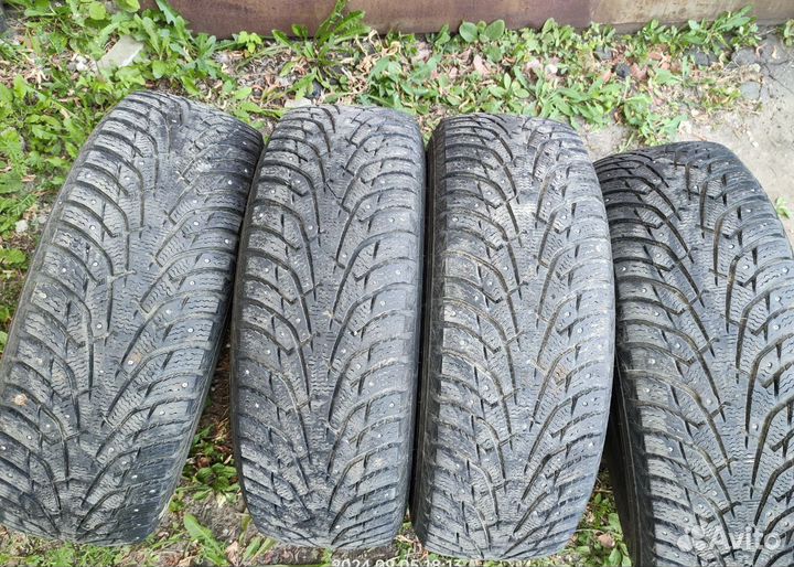 Maxxis Premitra Ice Nord NS5 (5 SUV) 235/65 R17