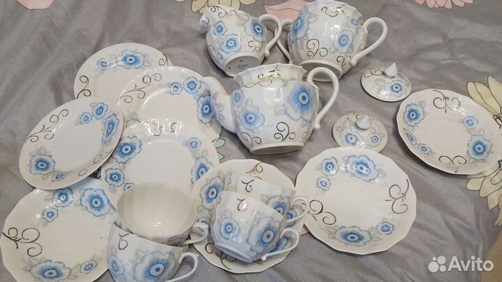 Сервиз чайный. Костяной фарфор. Позолота. Рисунок