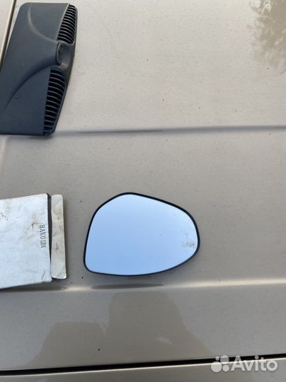 Правый зеркальный элемент mazda 3bl