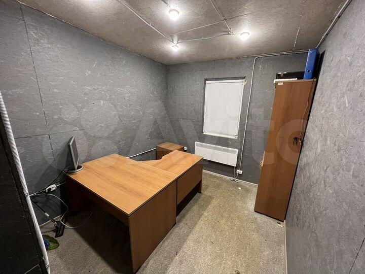 Склад, 300 м²