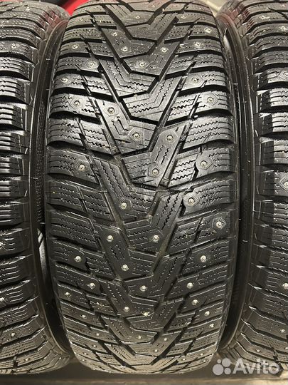 Hankook Winter I'Pike RS2 W429 215/55 R17 98T