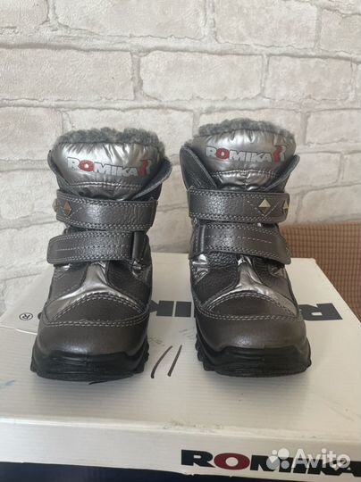Ботинки зимние romika 26