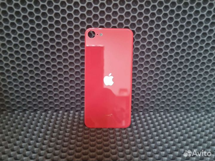 Заднее стекло iPhone SE2020 красное