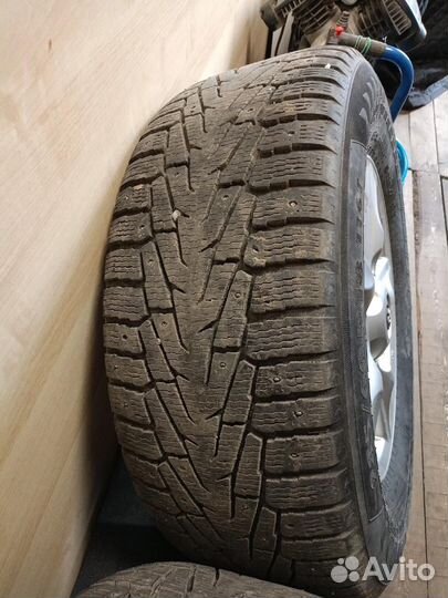 Nokian Tyres Hakkapeliitta 7 SUV 285/60 R18 116T