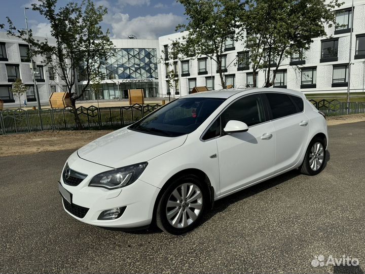 Opel Astra 1.6 AT, 2011, 174 627 км