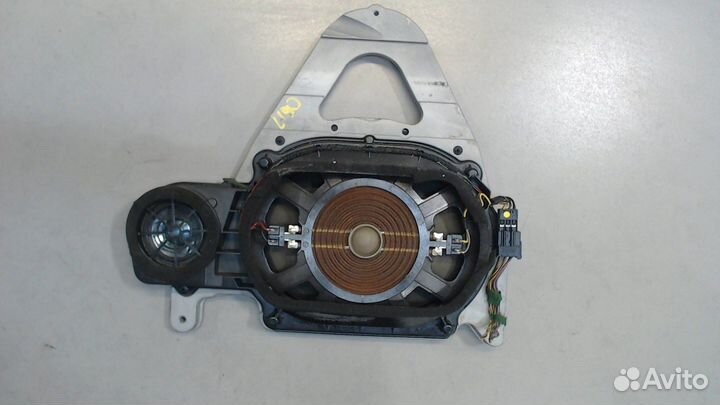 Сабвуфер Mercedes E-Coupe C207 2009, 2010