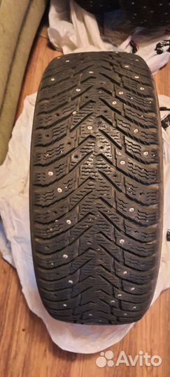 Nokian Tyres Hakkapeliitta 8 205/55 R16 94T