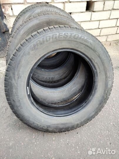 Bridgestone Blizzak VRX2 195/65 R15