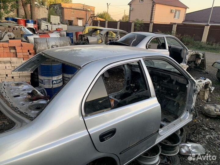 Крыша на hyundai accent заводская