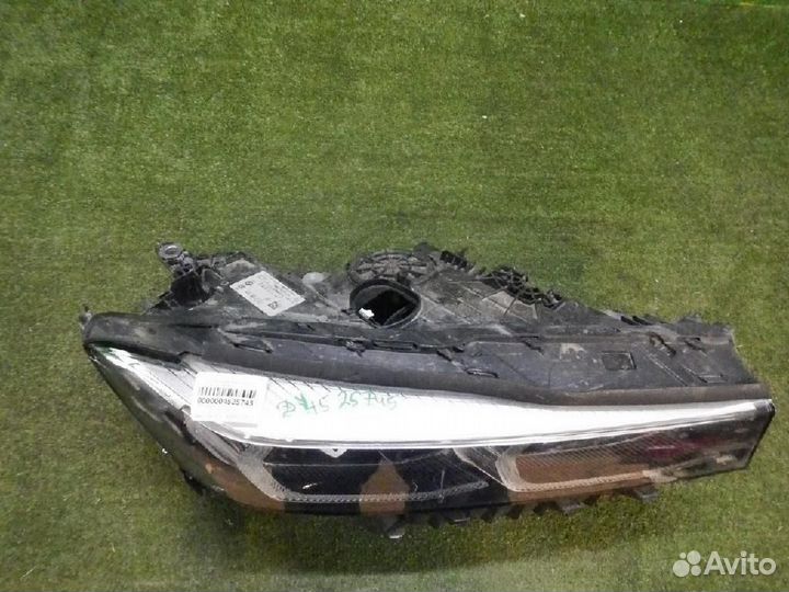 Фара правая BMW 7-Series