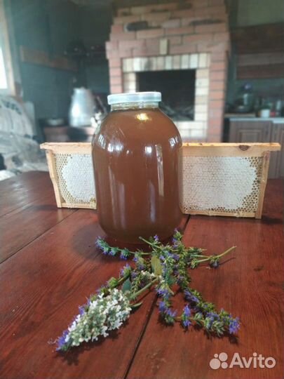 Мед свежий своя пасека