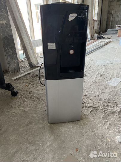 Кулер для воды