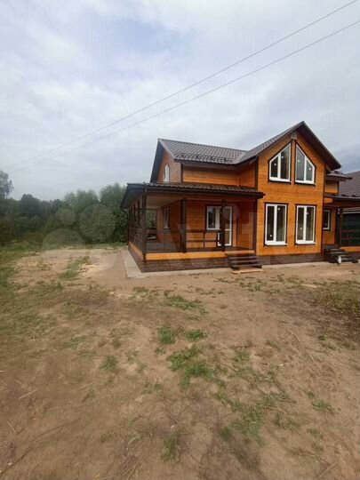 Дом 137 м² на участке 10 сот.