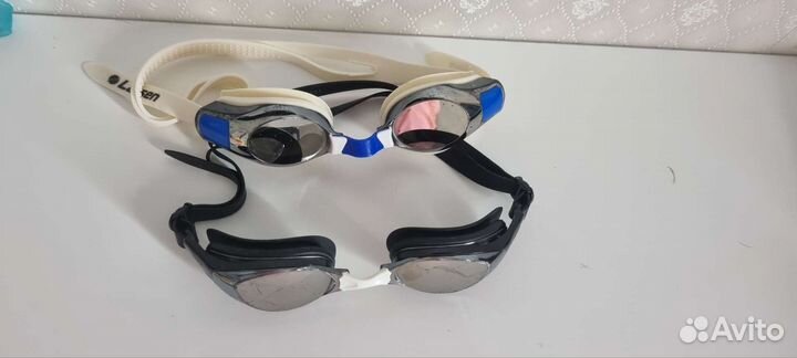 Очки для плавания