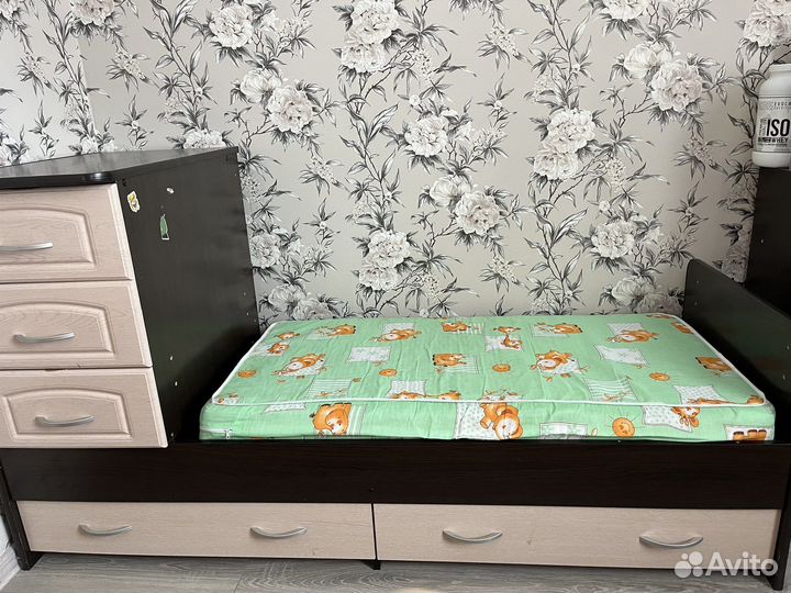 Кровать детская+матрас