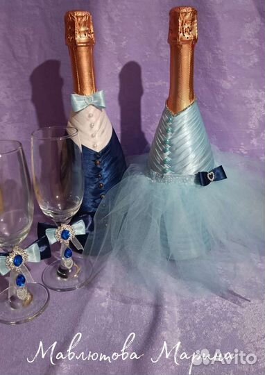 Бутылки шампанского 