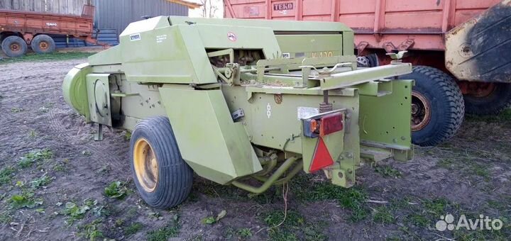 Пресс-подборщик Fortschritt K420, 1995