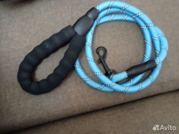 Поводок для собак