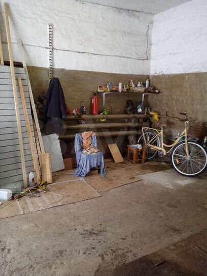 Гараж, > 30 м²