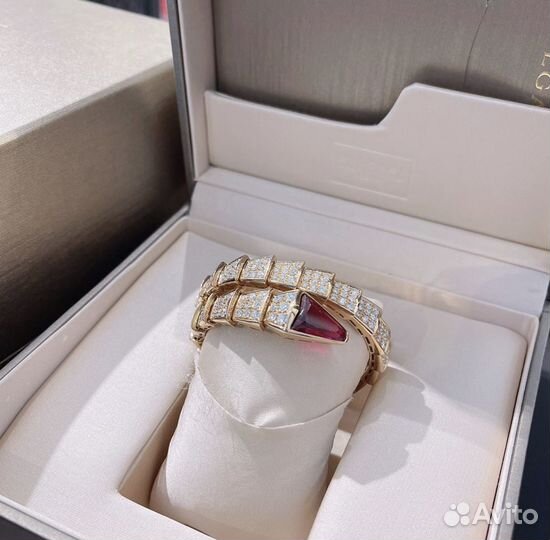 Золотой браслет Bulgari 65.5 гр 6.3 ct