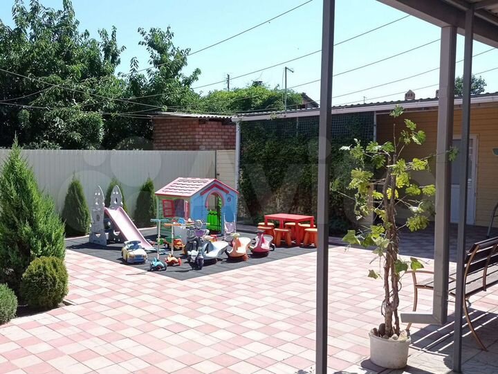 Дом 40 м² на участке 5 сот.