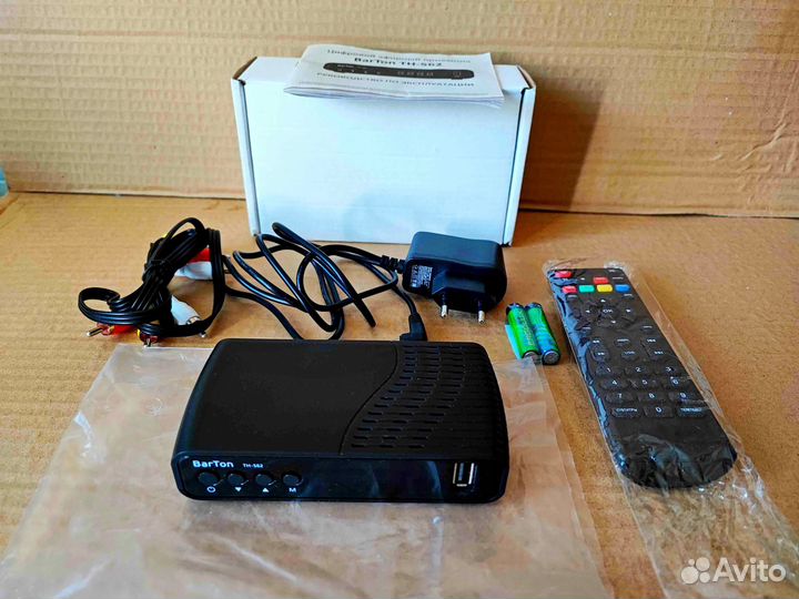 Цифровой эфирный приемник BarTon TH-562