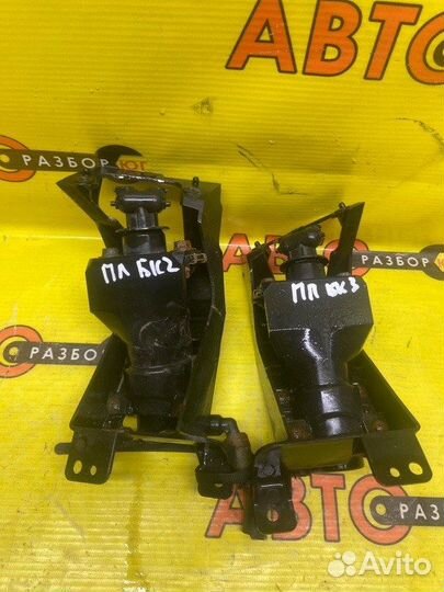 Форсунка омывателя Mazda Mazda3 BK Z6 2003