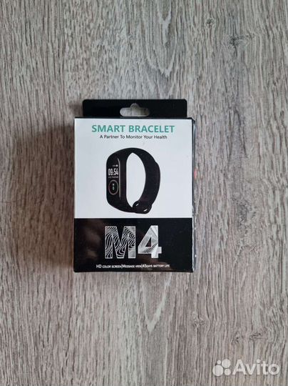 Фитнес-браслет M4